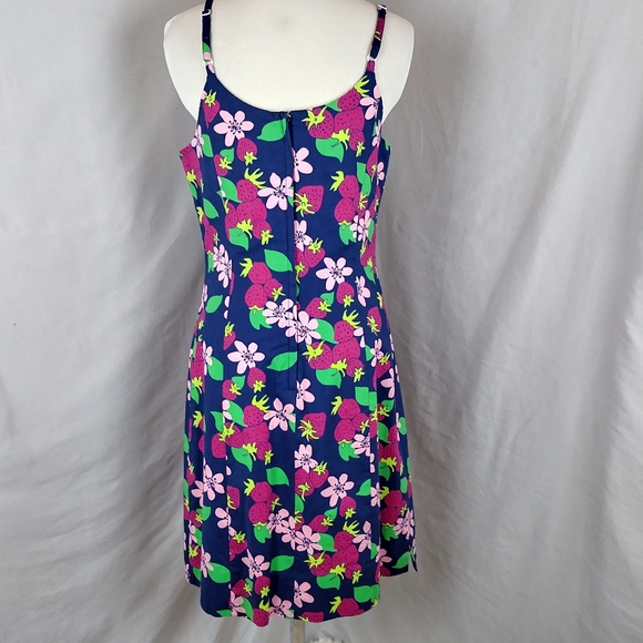 💣Sold Lily Pulitzer Mini strawberry Navy Dress 8 - Picture 3 of 7